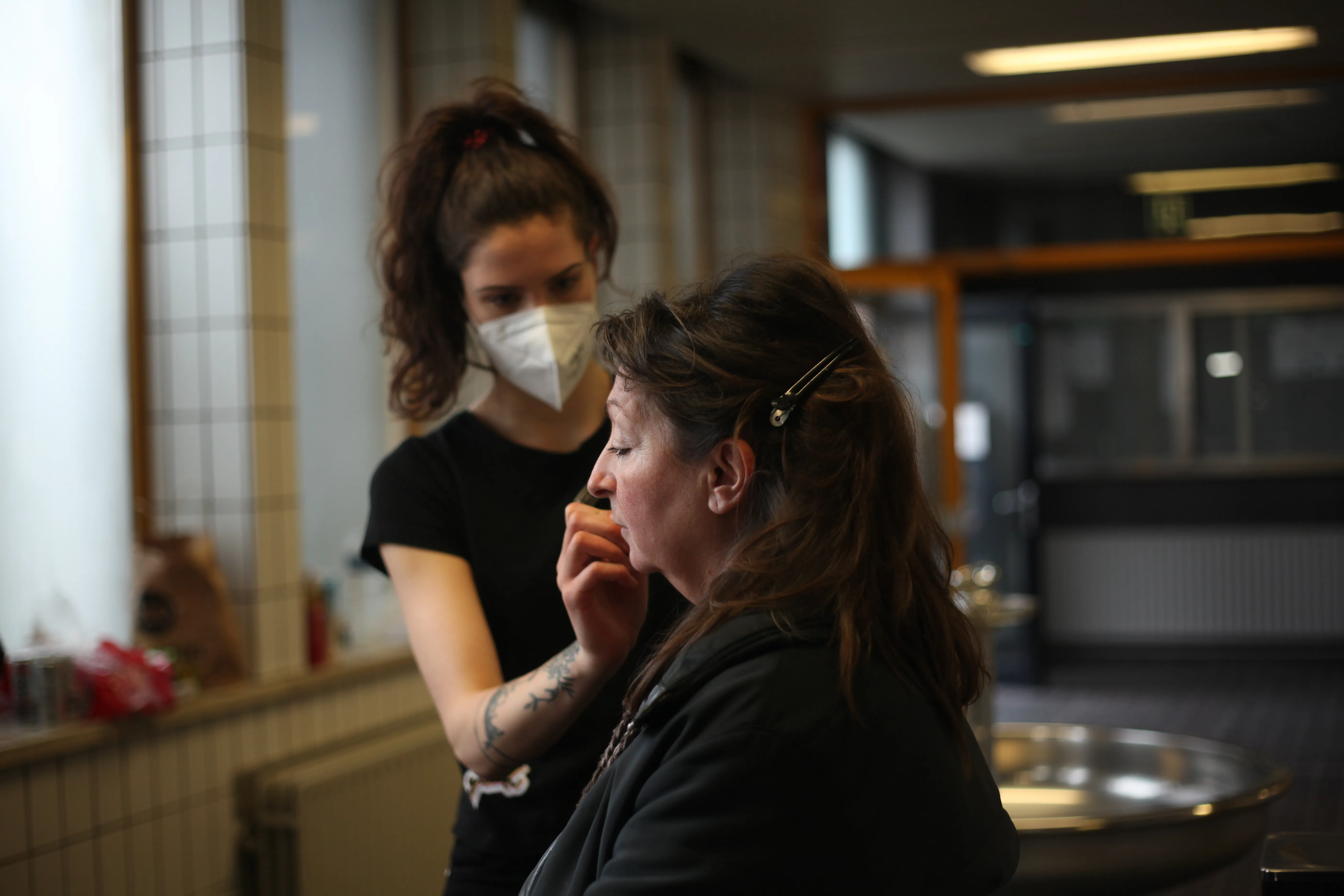 Marlies, make-up — behind the scenes