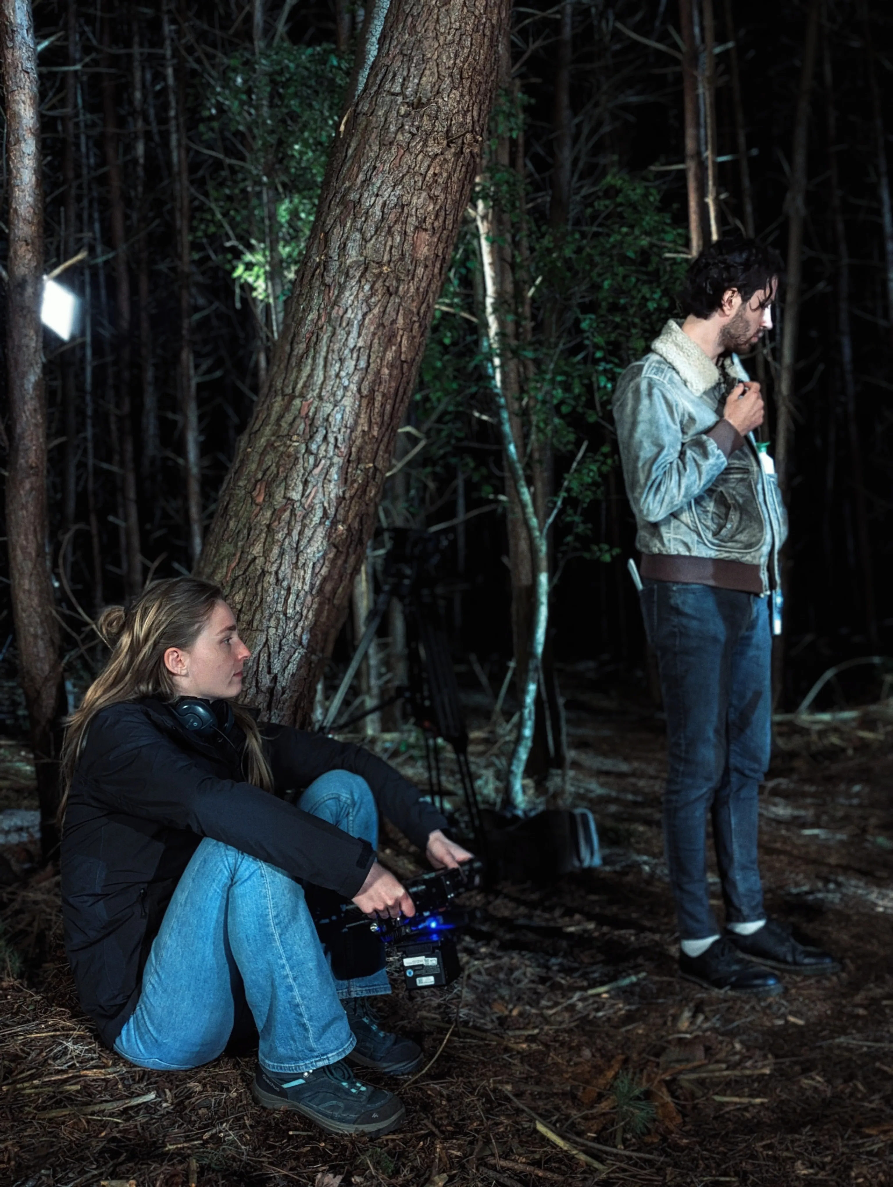 Behind the scenes photo 14