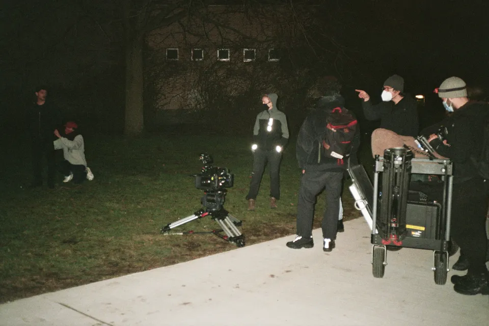 Behind the scenes photo 23