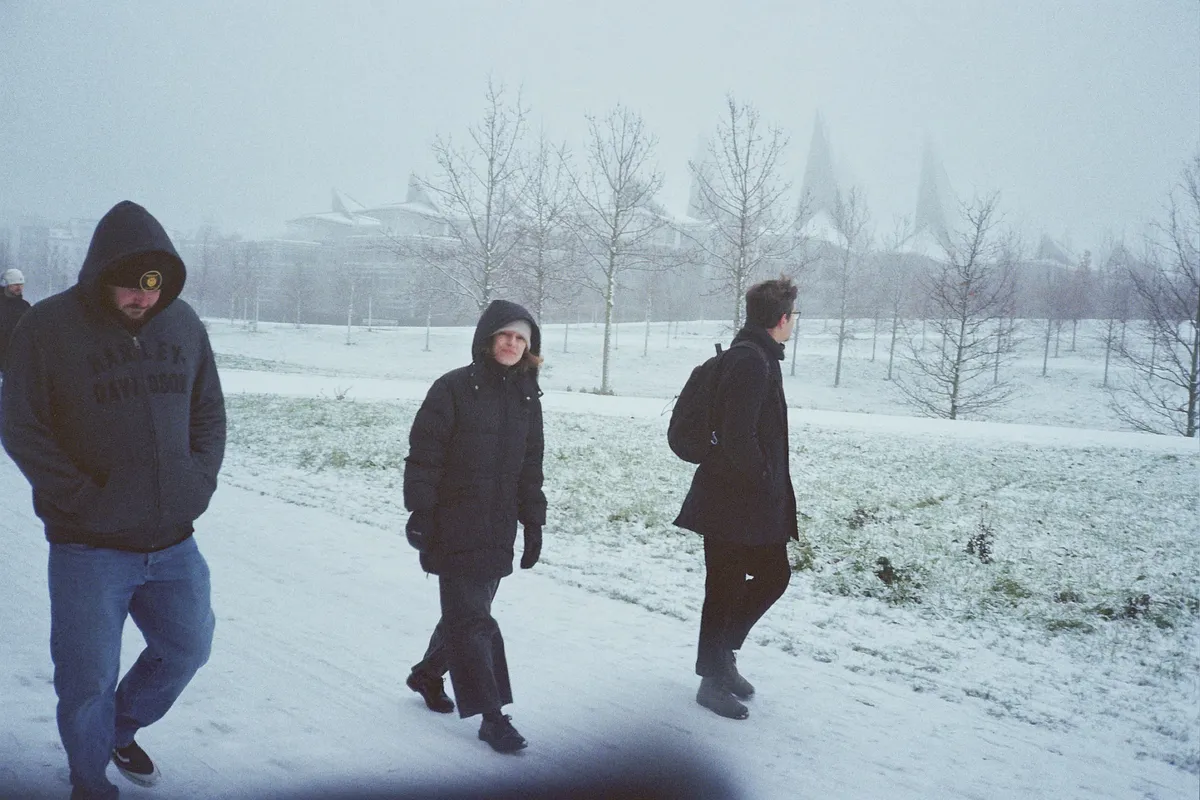 Bearer of Bad News, behind the scenes (5)
